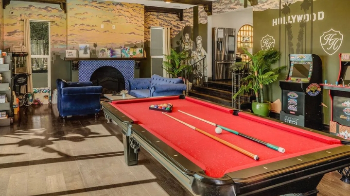 game-room-hollywood-hills-recovery