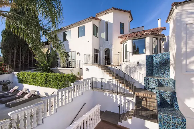 Hollywood Hills Recovery Luxury Center
