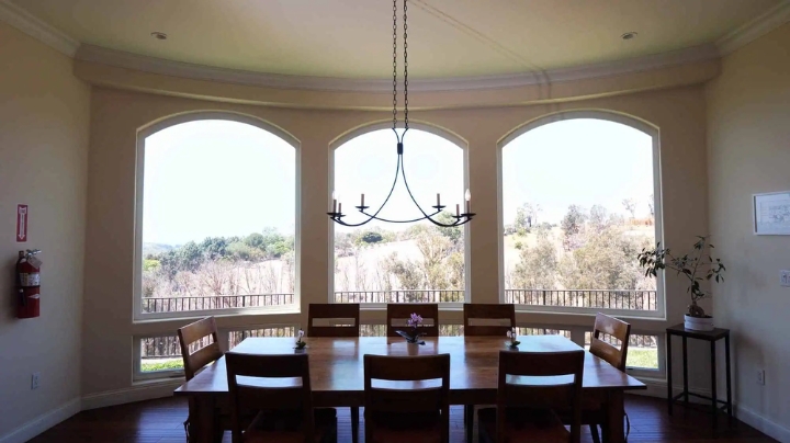 LifeSync Malibu Rehab dining area