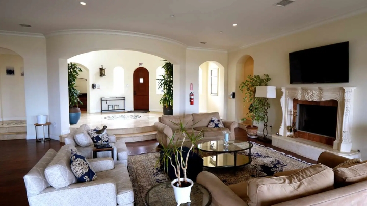 LifeSync Malibu Rehab Living Space