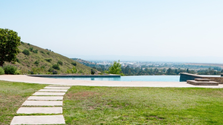 pool-hollywood-hills-recovery