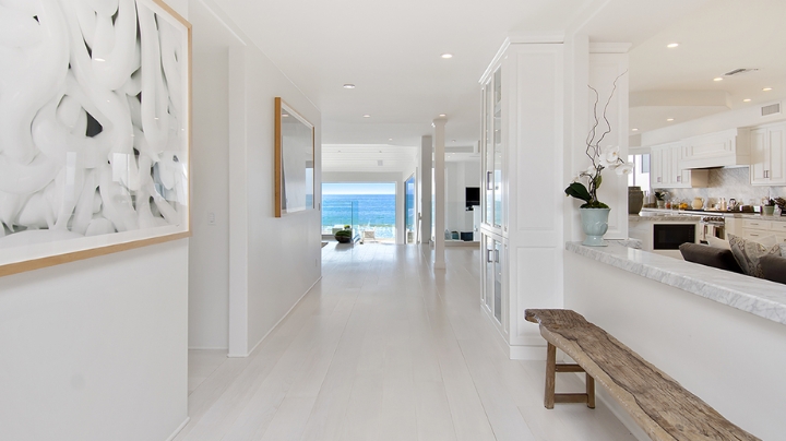 The Pointe Malibu Recovery Center Inside Room View
