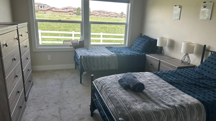 Luxury Bed Rooms Flatirons Recovery
